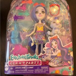 Mattel Enchantimals Glam Party Set with Purple and Yellow